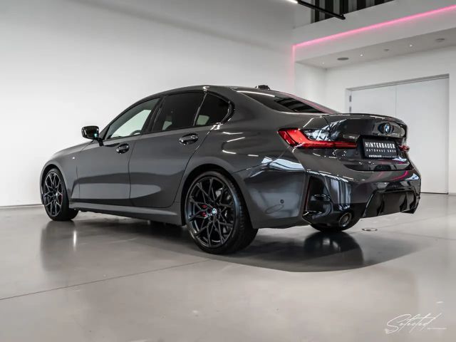 BMW 330 330i M-Sport Sedan xDrive