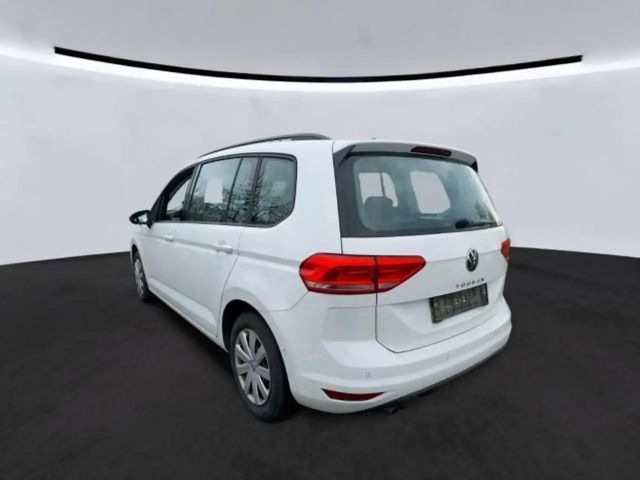 Volkswagen Touran 2.0 TDI DSG IQ.Drive