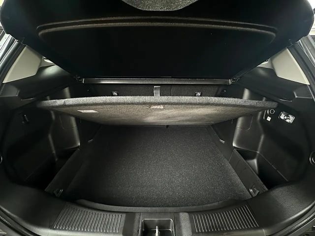 Suzuki S-Cross Hybrid