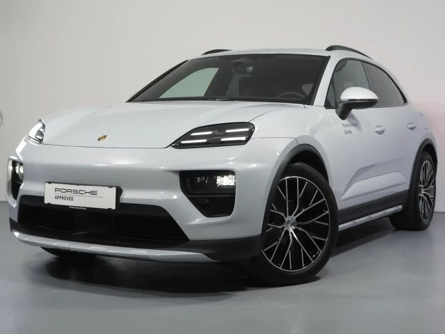 Porsche Macan 4