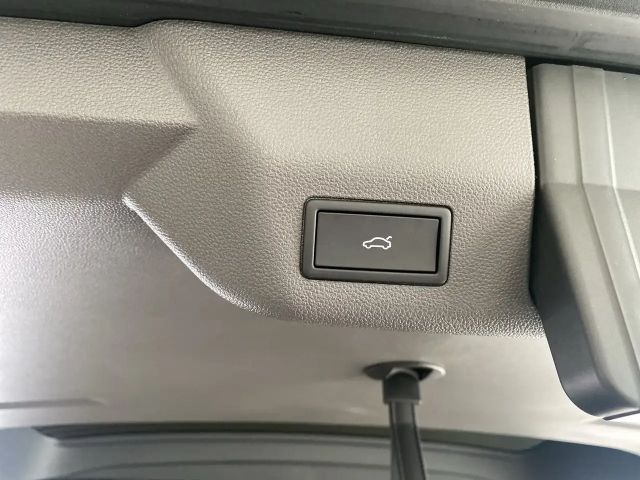 Volkswagen Multivan Life T7