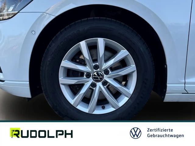 Volkswagen Passat 1.5 TSI Business DSG Variant