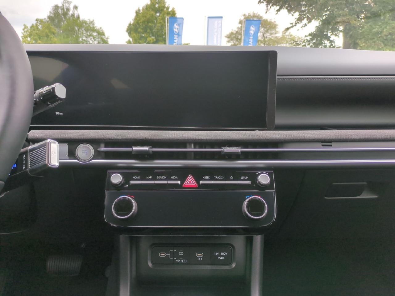 Hyundai Tucson 2WD Hybrid Trend