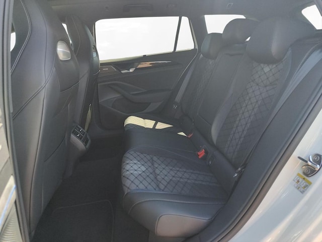 Volkswagen Passat 2.0 TDI R-Line Variant