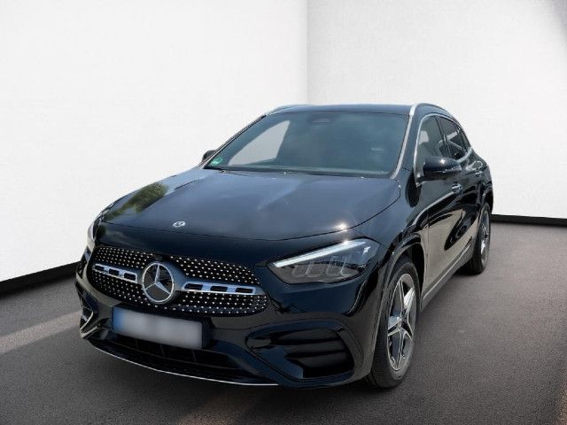 Mercedes-Benz GLA 200 AMG Line