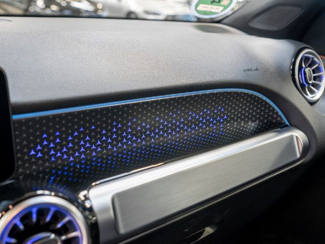 Mercedes-Benz GLB 200 GLB 200 d