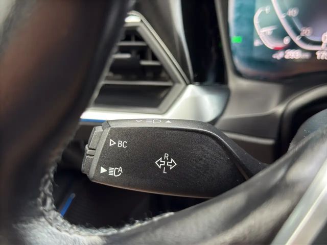 BMW 330 330e Luxury Line Sedan