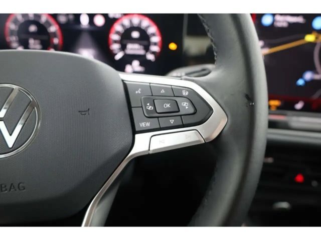 Volkswagen Passat 1.5 eTSI Business DSG