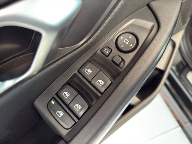 BMW 320 320d M-Sport Sedan