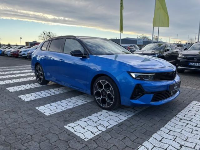 Opel Astra Sports Tourer Ultimate