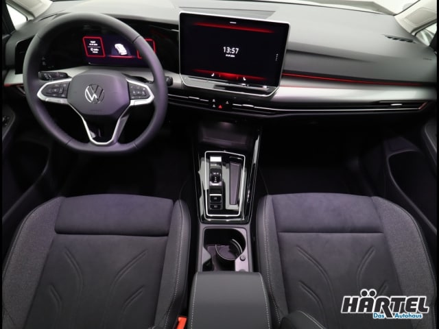 Volkswagen Golf 1.5 eTSI Style Variant