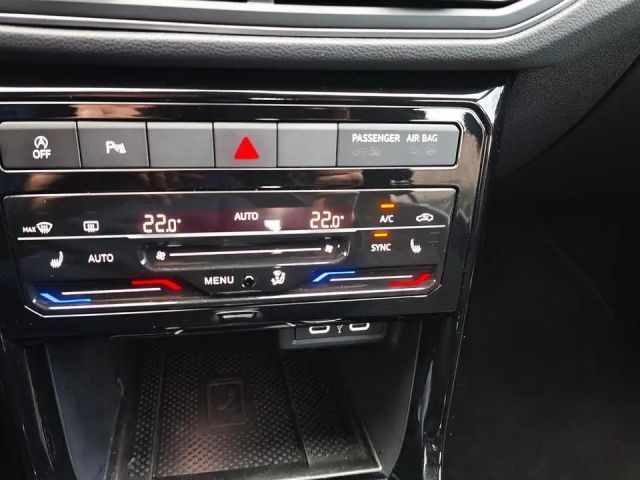 Volkswagen T-Cross 1.0 TSI DSG R-Line