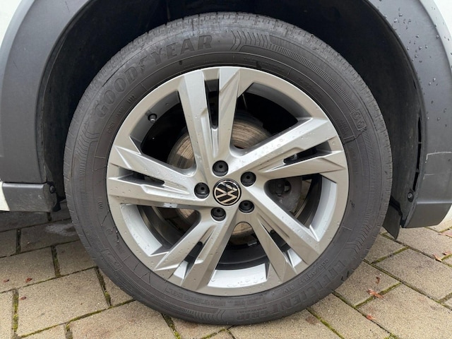 Volkswagen Taigo 1.0 TSI DSG R-Line