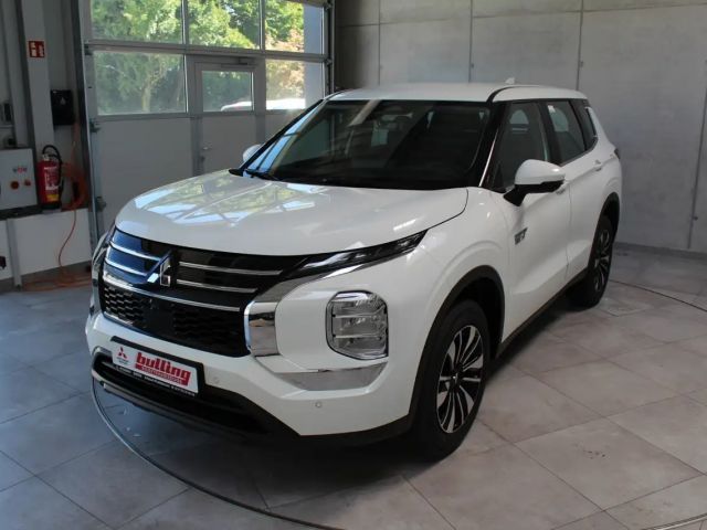 Mitsubishi Outlander PHEV