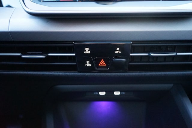 Volkswagen Golf 1.5 TSI Golf VIII Life