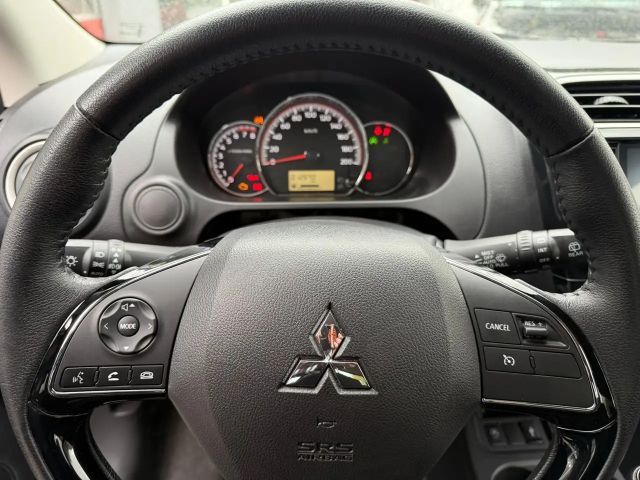 Mitsubishi Space Star Star