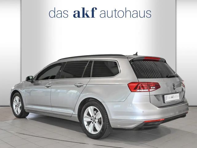 Volkswagen Passat 2.0 TDI Business DSG Variant