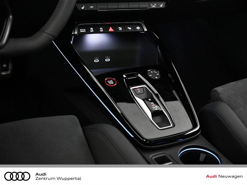 Audi RS3 S-Tronic Sedan