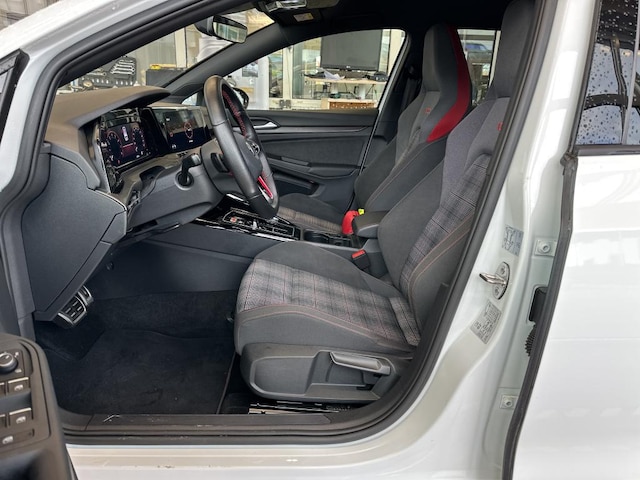 Volkswagen Golf 2.0 TSI DSG GTI