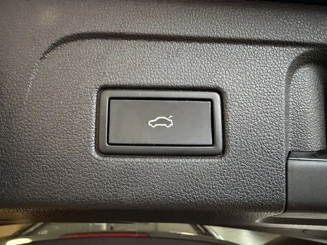 Volkswagen Touran DSG Highline R-Line