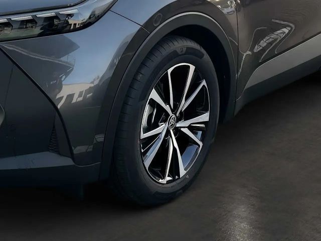 Toyota C-HR Hybride Team D