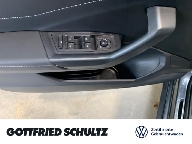 Volkswagen T-Roc T-Roc GOAL TSI NAVI SITZHEIZUNG EINPARKHILFE LED