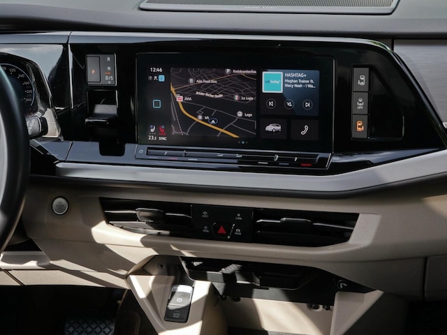 Volkswagen Multivan 2.0 TSI Life T7