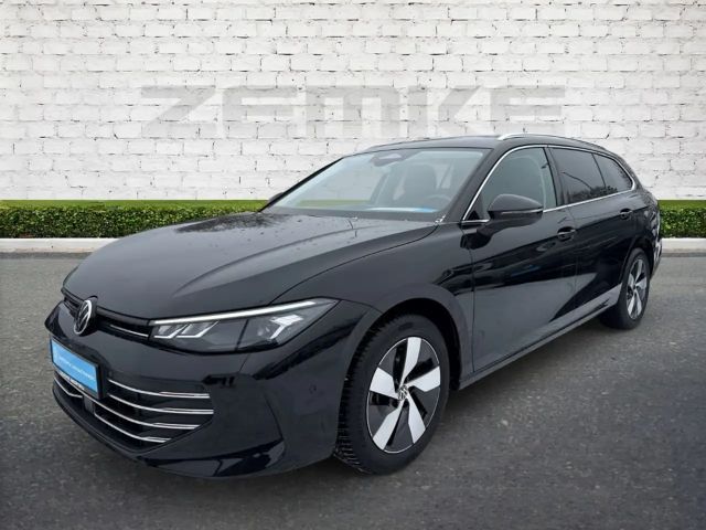 Volkswagen Passat 1.5 eTSI Business DSG Variant