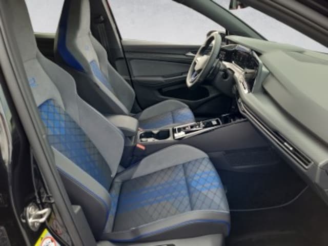 Volkswagen Golf 2.0 TSI DSG Golf VIII