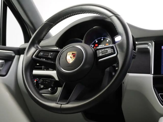 Porsche Macan GTS