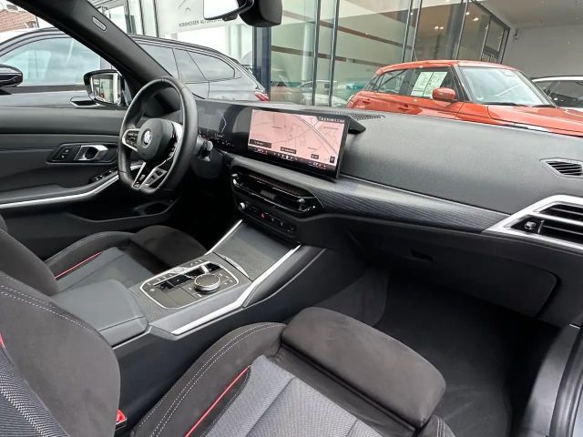 BMW 320 320d M-Sport Touring