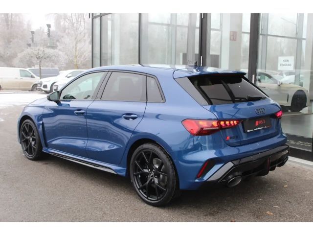 Audi RS3 Quattro S-Tronic Sedan Sportback