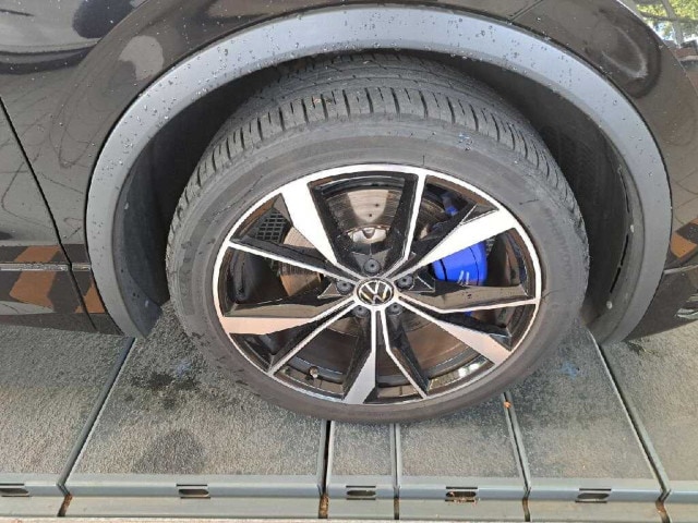 Volkswagen Tiguan 2.0 TSI DSG