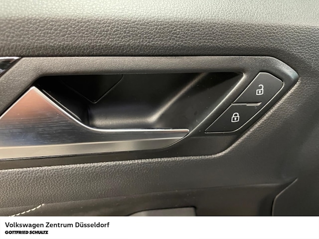 Volkswagen T-Roc 1.5 TSI DSG R-Line