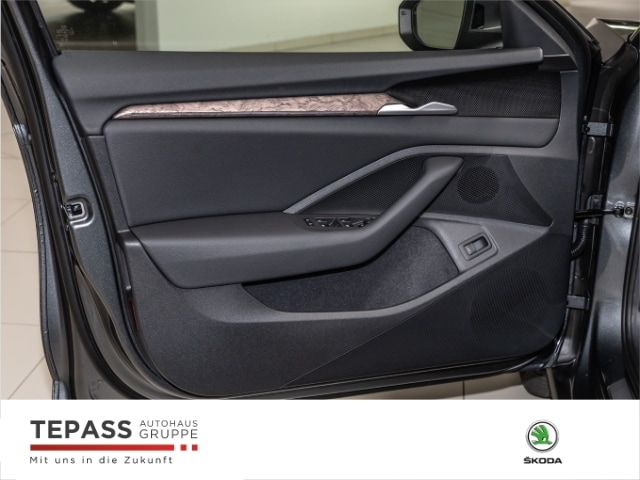 Skoda Superb 2.0 TDI Combi