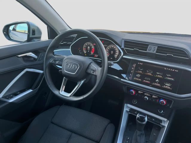Audi Q3 35 TFSI S-Tronic