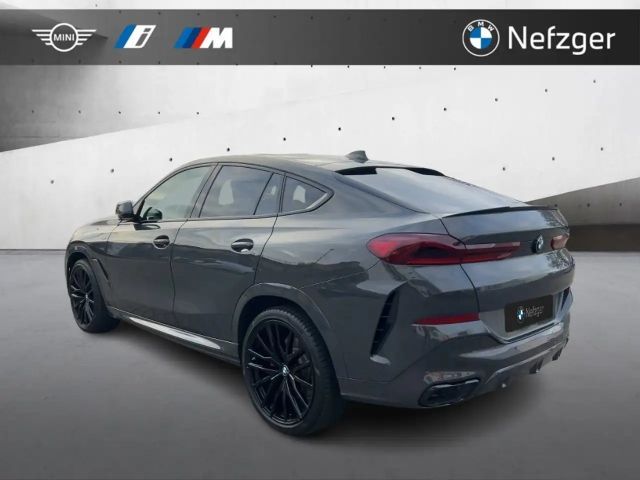 BMW X6 M50i