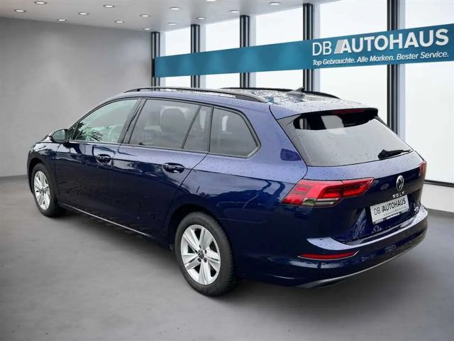 Volkswagen Golf 1.5 eTSI DSG Life