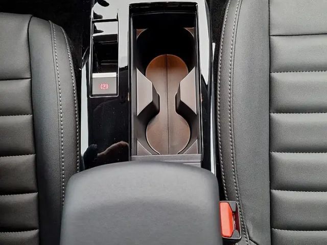 Citroën C4 Hybrid Max