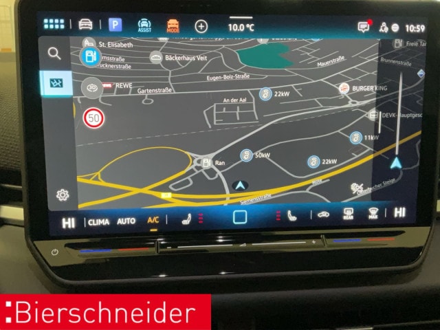 Volkswagen T-Roc 1.5 eTSI DSG R-Line Style