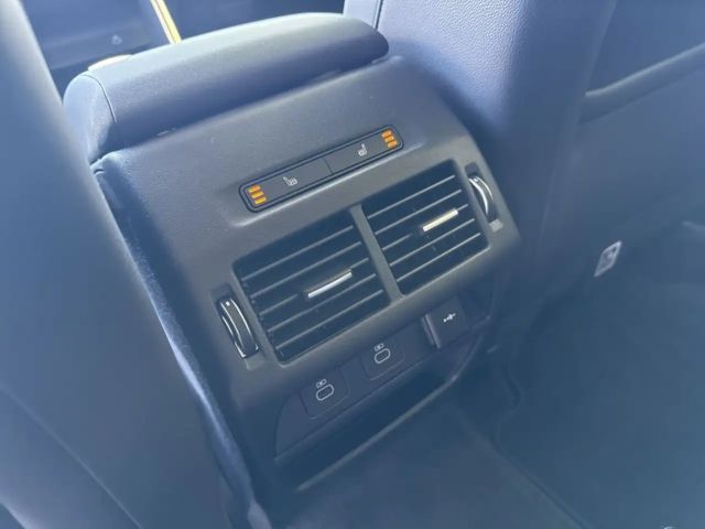 Land Rover Discovery Sport S