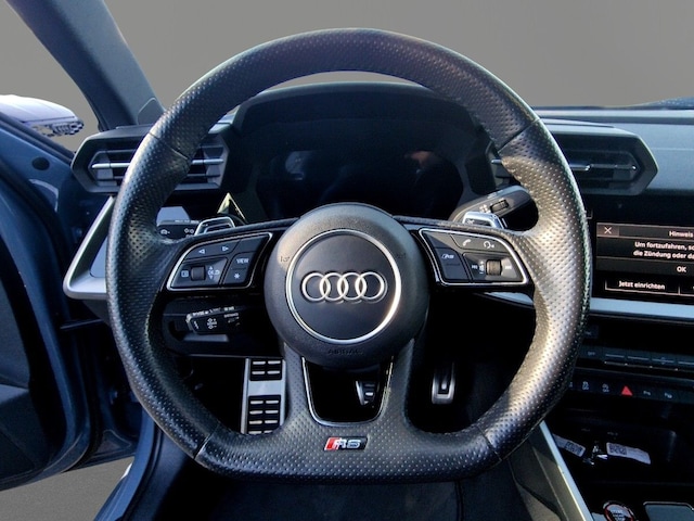 Audi RS3 Quattro S-Tronic Sedan