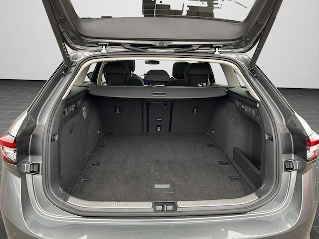 Skoda Superb 2.0 TSI Combi Selection