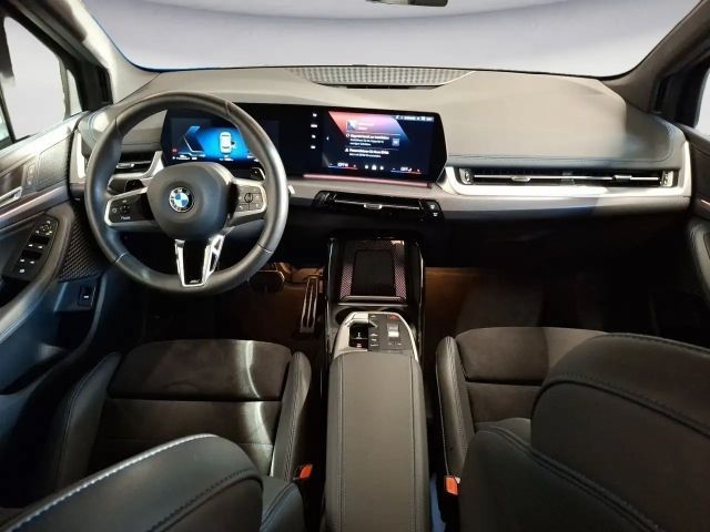 BMW 218 *M-Paket*LED*Navi*AHK*LED*DAB