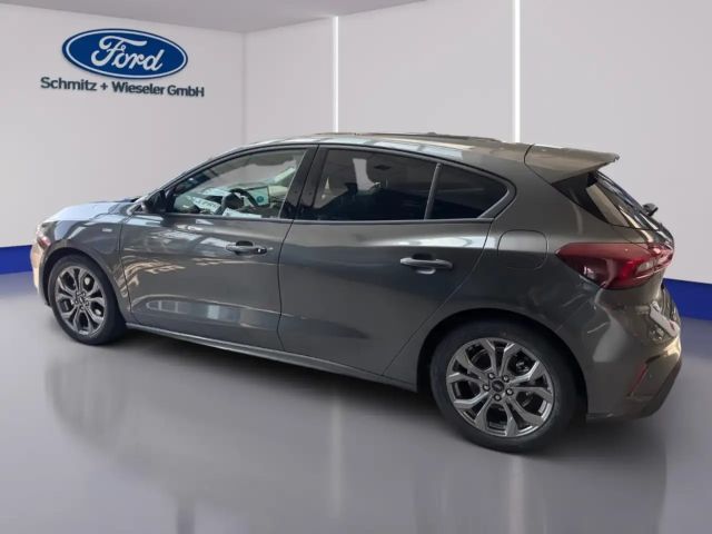 Ford Focus EcoBoost ST Line