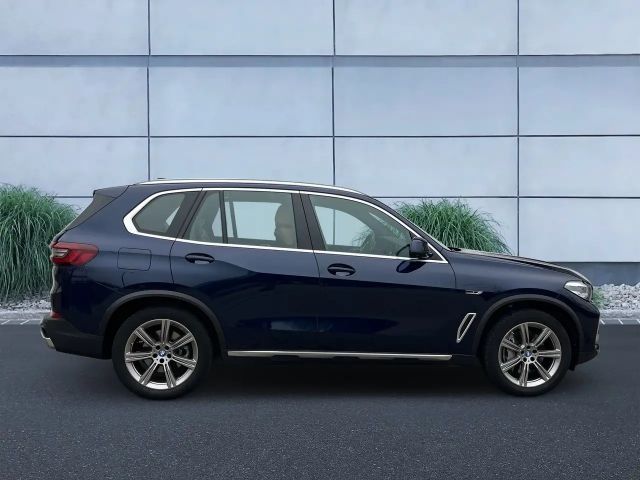 BMW X5 xDrive45e