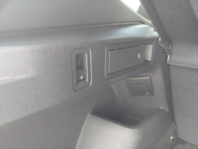 Volkswagen Tiguan DSG Sport