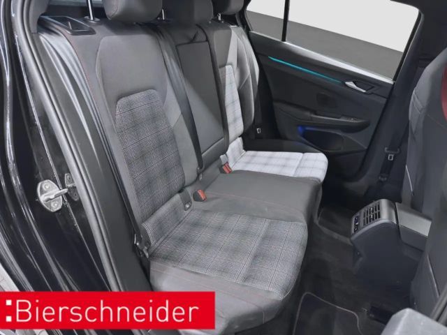 Volkswagen Golf 2.0 TSI GTI