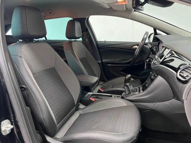 Opel Astra Sports Tourer