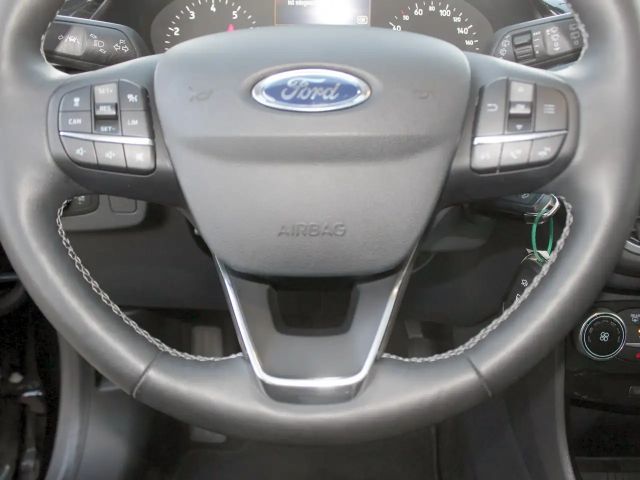 Ford Puma EcoBoost Titanium